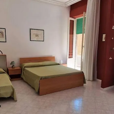 Rosamarina Casa Vacanze *